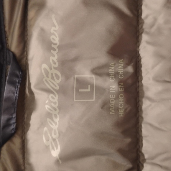 Eddie Bauer Men's Navy Blue Puffer Vest - Picture 2 of 3